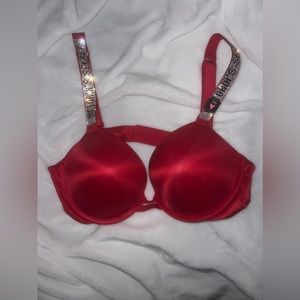 NWT Red Very sexy  Victoria’s secret Shine Strap push up bra 36b